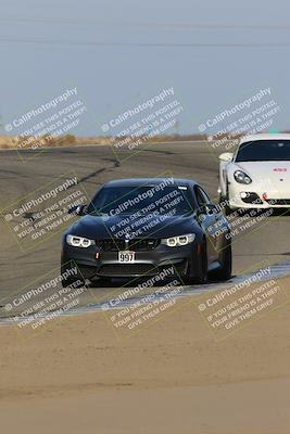 media/Nov-05-2022-PCA San Diego (Sat) [[b8380ef794]]/Yellow Group/Session 3 (Outside Grapevine)/